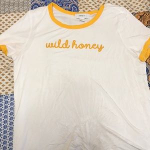F21+ wild honey tee